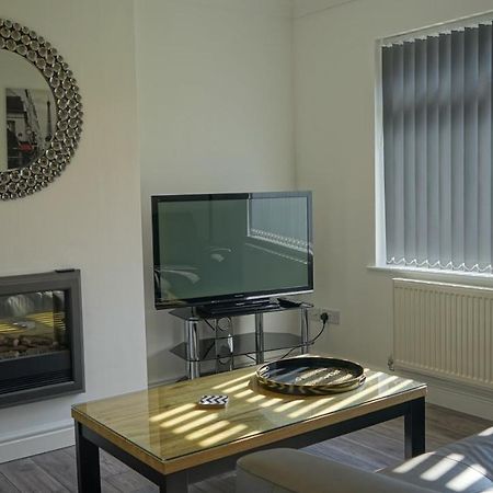 Palm House Apartment Widnes Ngoại thất bức ảnh