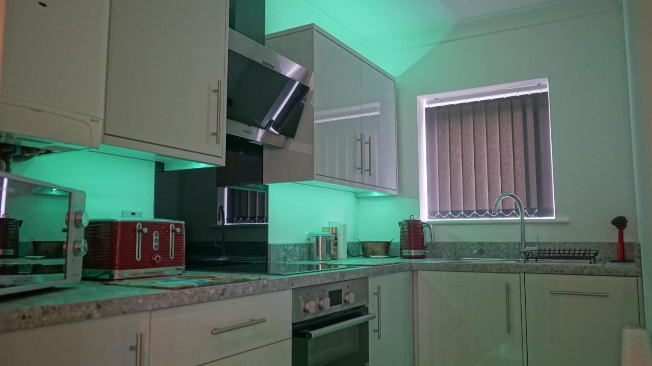 Palm House Apartment Widnes Ngoại thất bức ảnh