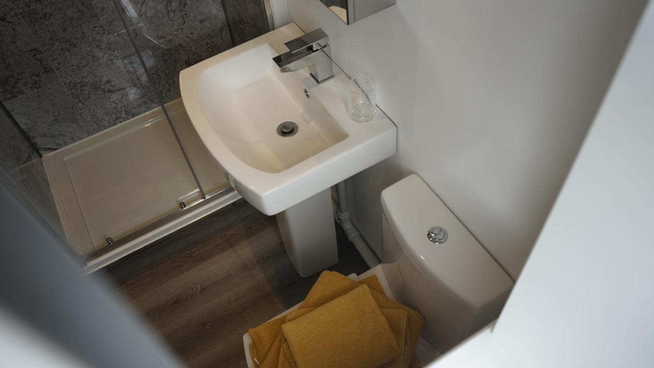 Palm House Apartment Widnes Ngoại thất bức ảnh